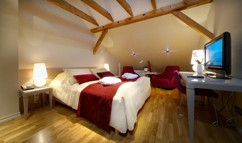 Imagen de la habitación del Hotel Opera, Riga. Foto 8