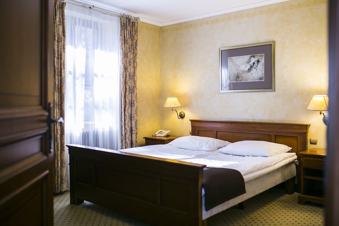 Imagen de la habitación del Hotel Opera, Sopot. Foto 3