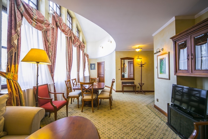 Imagen de la habitación del Hotel Opera, Sopot. Foto 13