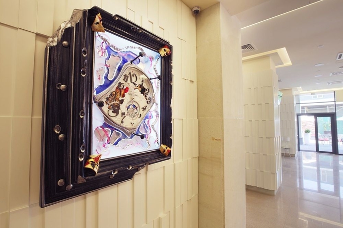 Imagen de los interiores del Hotel Opera Suite. Foto 11