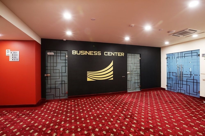 Imagen de los interiores del Hotel Opera Suite. Foto 13