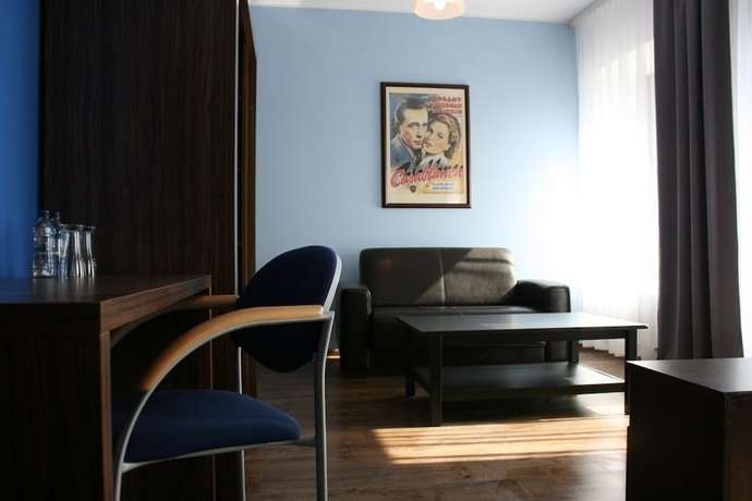 Imagen de la habitación del Hotel Opera, Tarnowskie Gory. Foto 15