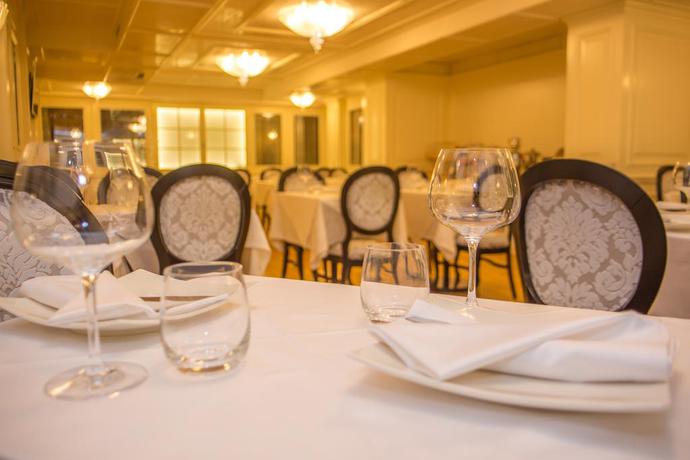 Imagen general del Hotel Opera, Tirana. Foto 7