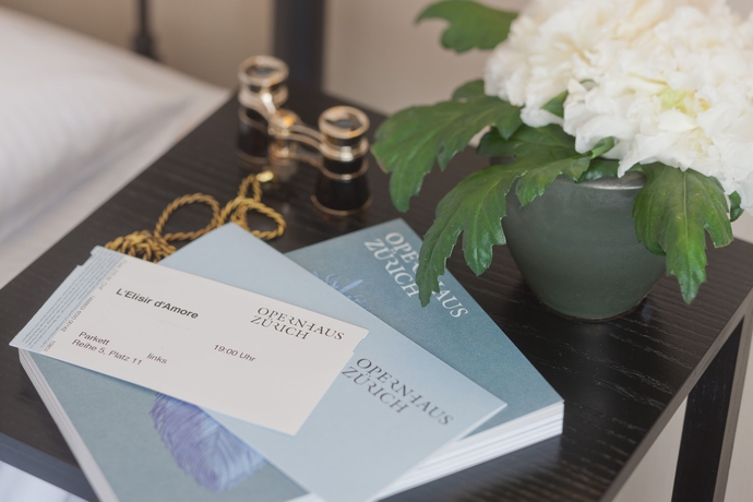 Imagen de la habitación del Hotel Opera Zurich. Foto 6