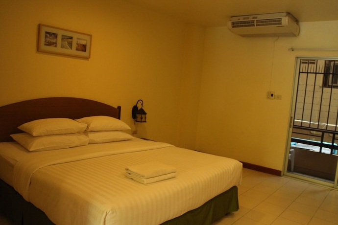 Imagen de la habitación del Hotel Opey De Place, PATTAYA BEACH. Foto 2