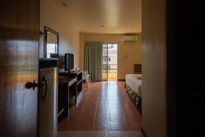 Imagen de la habitación del Hotel Opey De Place, PATTAYA BEACH. Foto 8