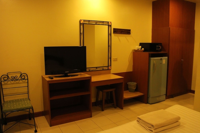 Imagen de la habitación del Hotel Opey De Place, PATTAYA BEACH. Foto 10
