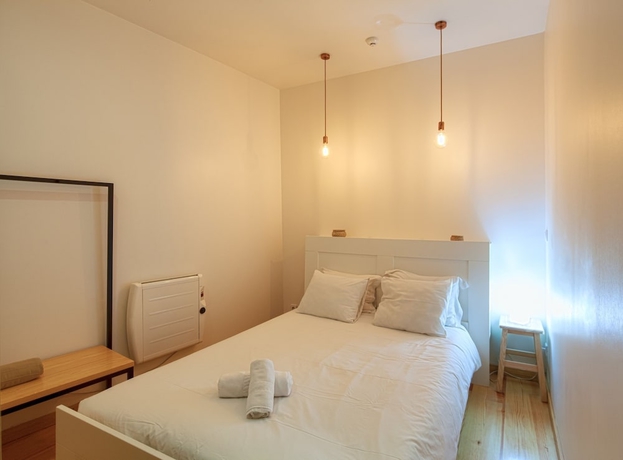 Imagen de la habitación del Hotel Oporto Entreparedes. Foto 5