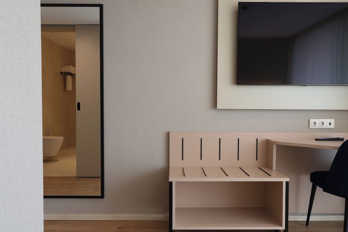 Imagen de la habitación del Hotel Oporto Fly. Foto 2