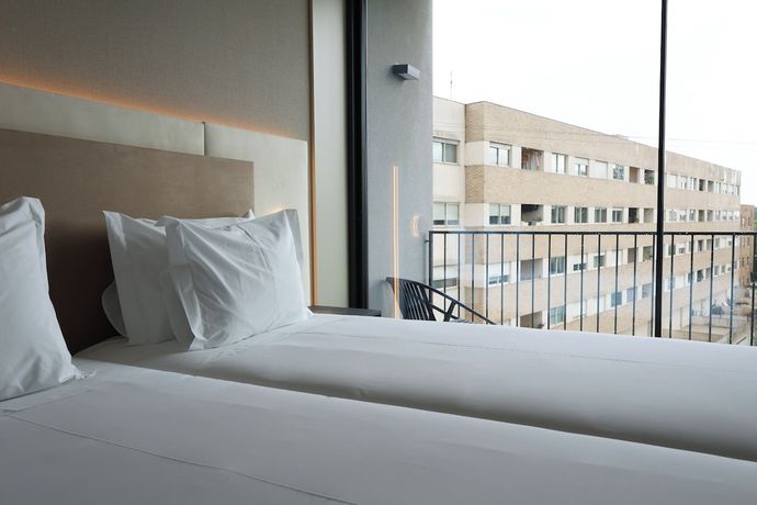 Imagen de la habitación del Hotel Oporto Fly. Foto 3