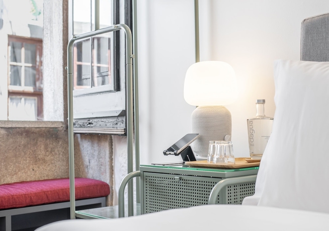 Imagen de la habitación del Hotel Oporto Street Fonte Taurina. Foto 6