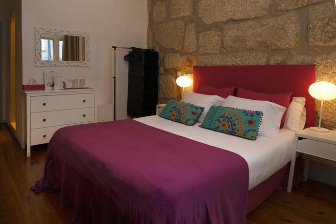 Imagen de la habitación del Hotel OportoHouse. Foto 11