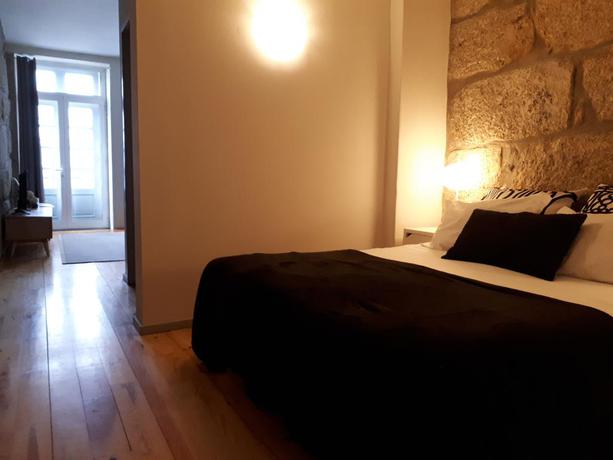 Imagen de la habitación del Hotel OportoHouse. Foto 14