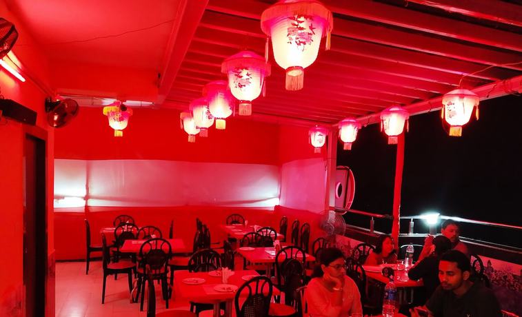 Imagen del bar/restaurante del Hotel Ops Panchla. Foto 3