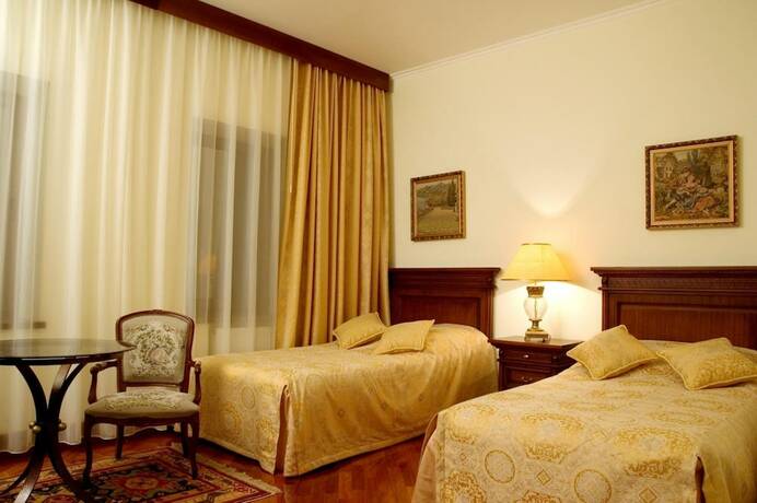 Imagen general del Hotel Optima Collection Dnepr. Foto 11