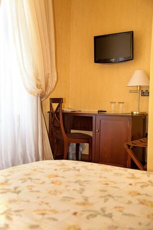 Imagen general del Hotel Optima Collection Kamianets-Podilskyi. Foto 7