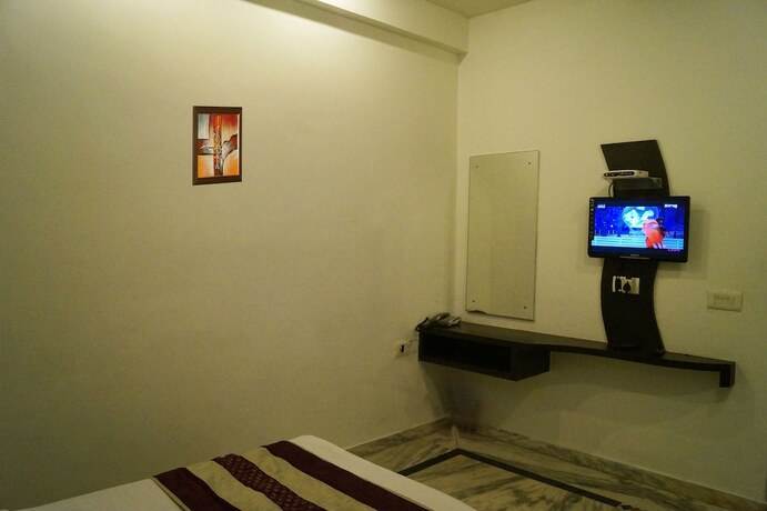 Imagen general del Hotel Optimum Sheela Inn @ Taj. Foto 2