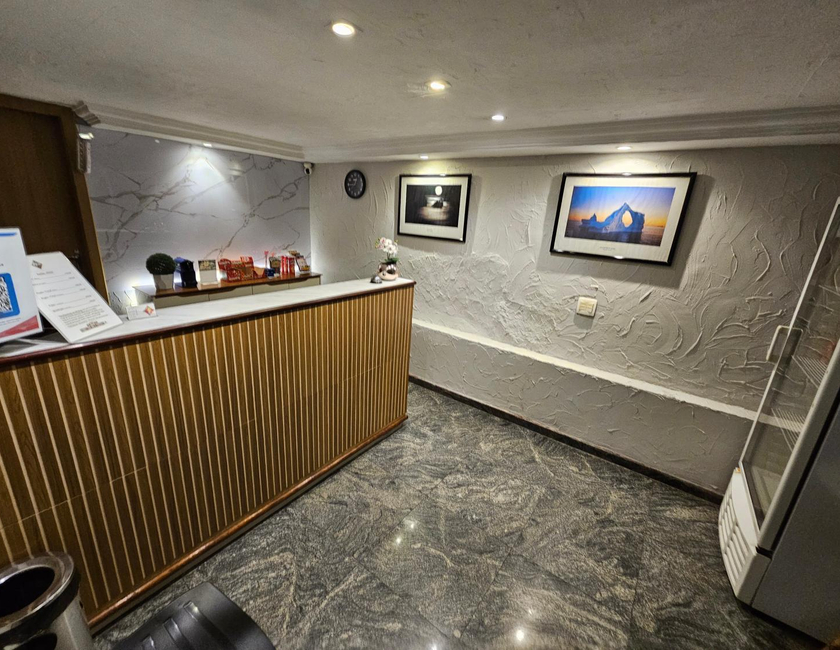 Imagen general del Hotel Option. Foto 5