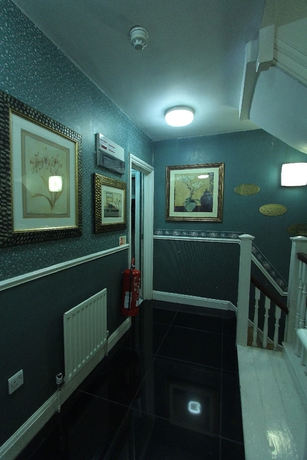 Imagen de los interiores del Hotel Opulence Boutique. Foto 13