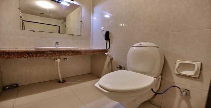 Imagen general del Hotel Opulence, Pathankot. Foto 2