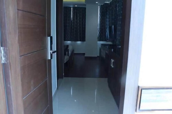 Imagen general del Hotel Opulence, Pathankot. Foto 6