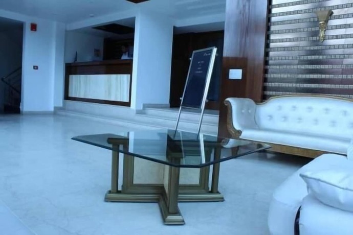 Imagen general del Hotel Opulence, Pathankot. Foto 15