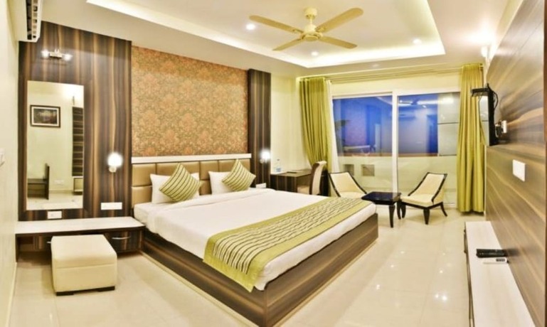 Imagen general del Hotel Opulence, Pathankot. Foto 1