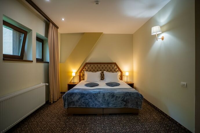 Imagen de la habitación del Hotel Opus Villa, SINAIA. Foto 16