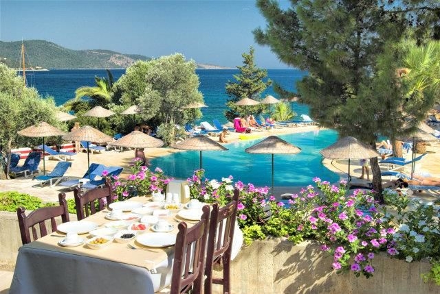 Imagen general del Hotel Ora Holiday Village, Torba. Foto 8