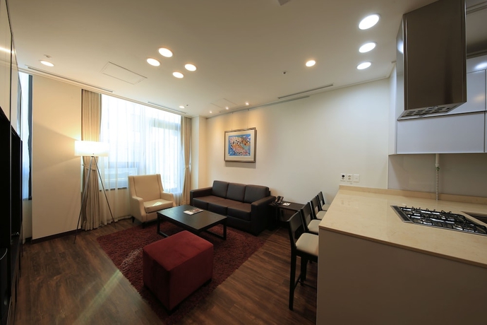 Imagen de la habitación del Hotel Orakai Insadong Suites. Foto 4
