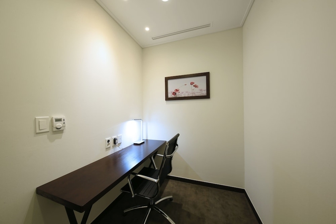 Imagen de la habitación del Hotel Orakai Insadong Suites. Foto 15