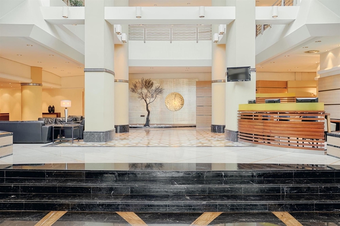 Imagen de los interiores del Hotel Oran Bay Managed By Accor. Foto 9