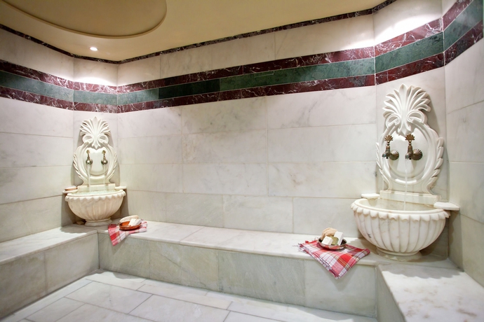 Imagen de los interiores del Hotel Oran. Foto 8