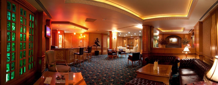 Imagen de los interiores del Hotel Oran. Foto 9