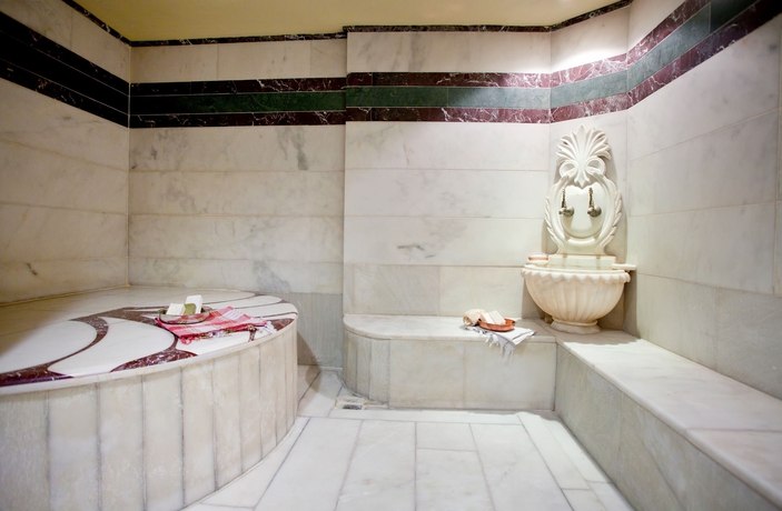 Imagen de los interiores del Hotel Oran. Foto 10