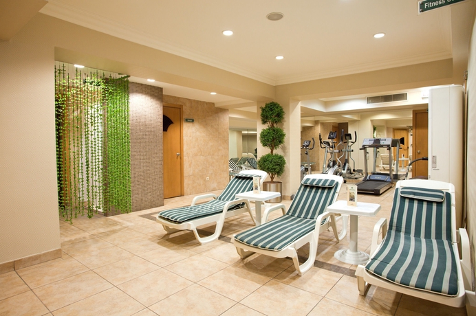 Imagen de los interiores del Hotel Oran. Foto 13