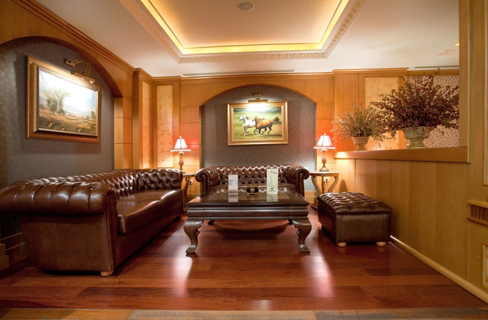 Imagen de los interiores del Hotel Oran. Foto 14