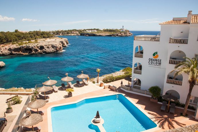 Imagen general del Hotel Orange Colom Seaside Apartments, Cala Marçal. Foto 1