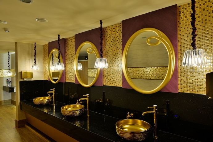 Imagen de los interiores del Hotel Orange County Alanya. Foto 5