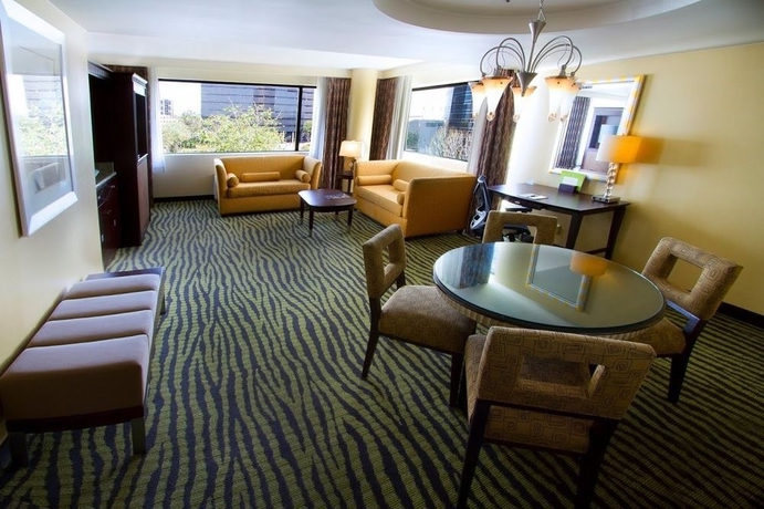 Imagen de la habitación del Hotel Orange County. Foto 14