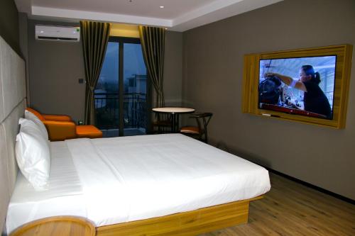 Imagen general del Hotel Orange Crystal Phoenix hotel. Foto 18