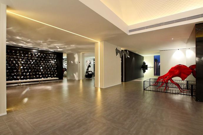 Imagen de los interiores del Hotel Orange Crystal Wusi Square Seaview. Foto 9