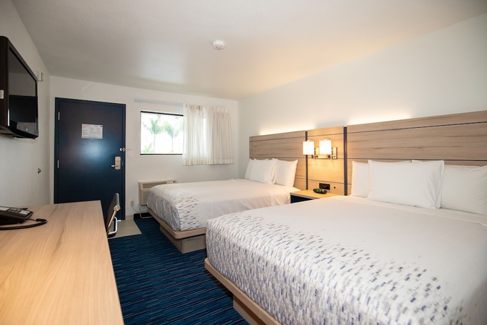 Imagen de la habitación del Hotel Orange Grove Inn. Foto 10