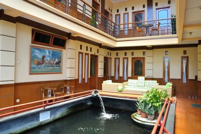 Imagen de los interiores del Hotel Orange Home Syariah. Foto 16