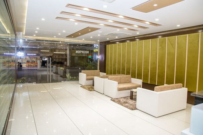 Imagen de los interiores del Hotel Orange International. Foto 22