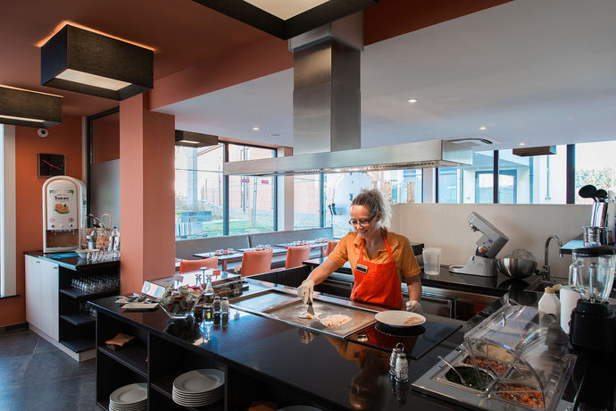Imagen de los interiores del Hotel Orange La Louvière. Foto 16