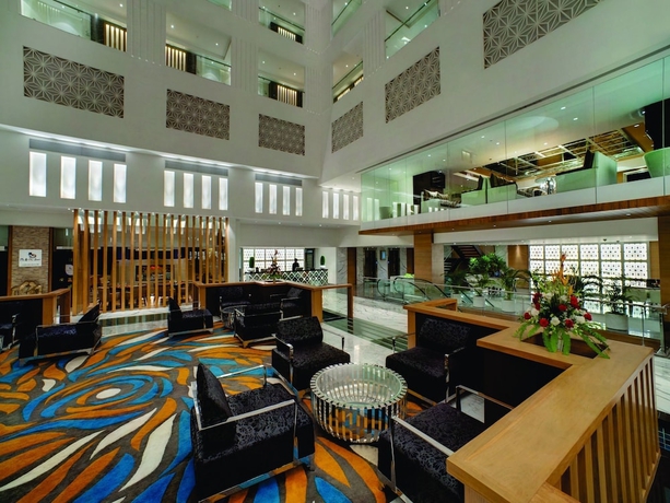 Imagen de los interiores del Hotel Orange Megastructure. Foto 14