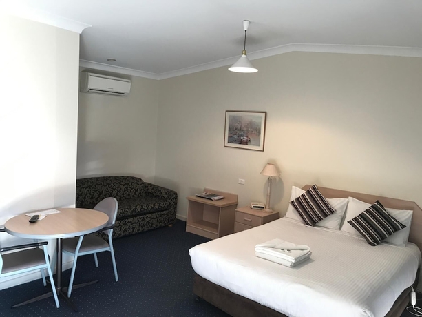 Imagen de la habitación del Hotel Orange Motor Lodge. Foto 13