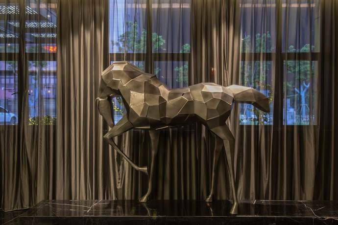 Imagen de los interiores del Hotel Orange Select. Foto 16