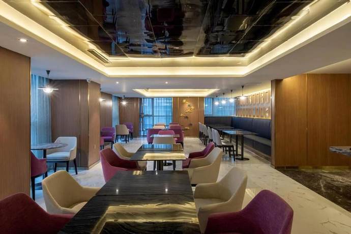 Imagen del bar/restaurante del Hotel Orange Select North Railway. Foto 2